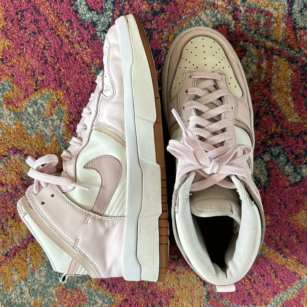 Nike | Women's ‘Sail Light Soft Pink’ White Dunk High Up Lace Up Sneakers sz 9.5